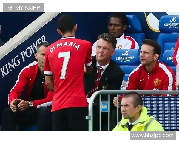 曼联震撼宣布解雇范加尔,股权变动暗示巴黎与里昂的未来 曼联震撼宣布解雇范加尔,股权变动暗示巴黎与里昂的未来